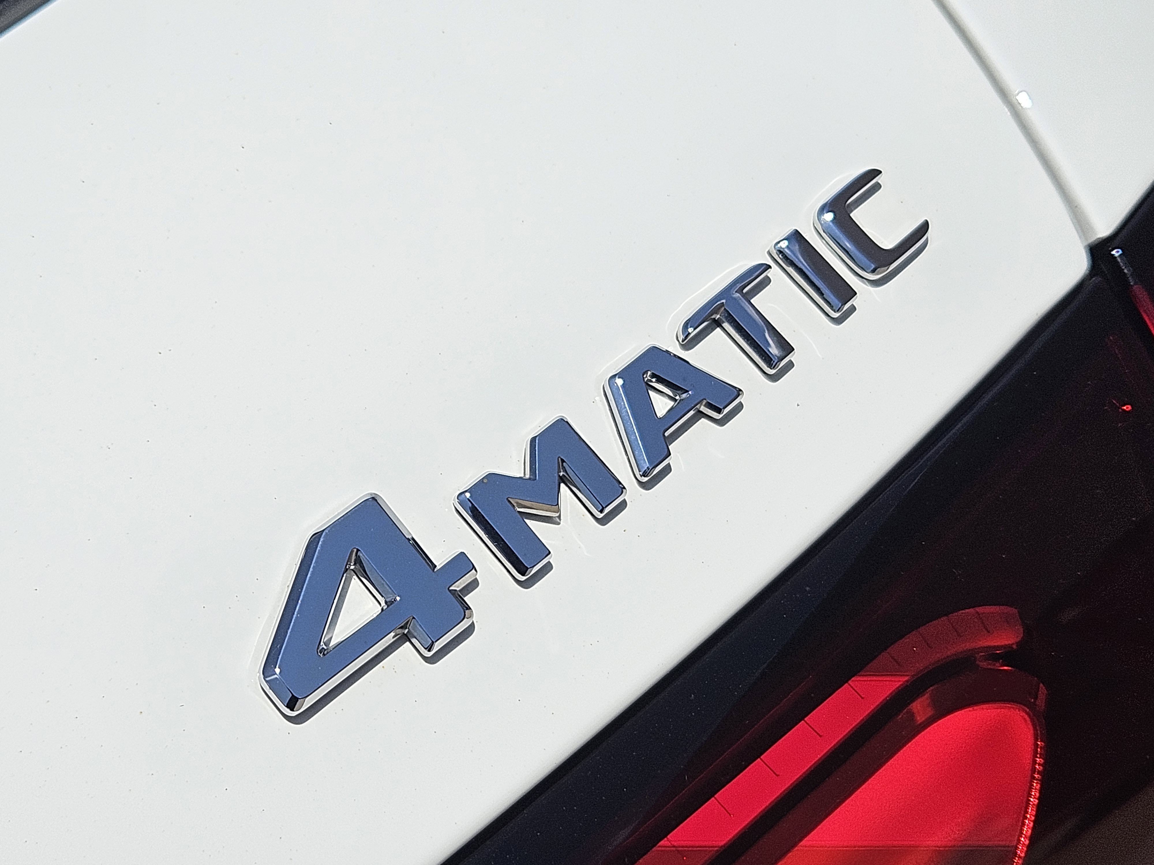 Certified 2025 Mercedes-Benz GLC 300 4MATIC image 27
