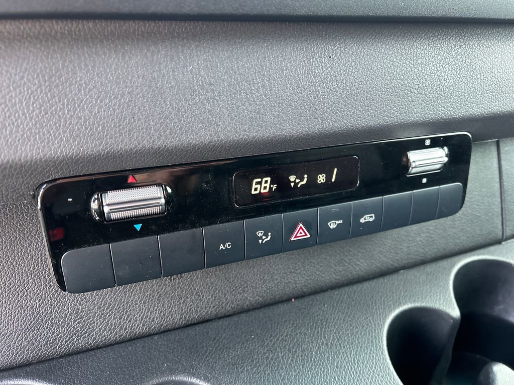 Used 2025 Mercedes-Benz Sprinter 2500 image 19