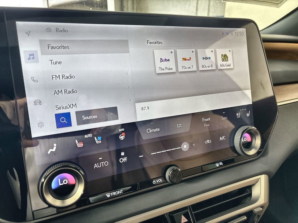 Used 2024 Lexus RX 350 Premium w/ Accessory Package (Z1) FWD image 12
