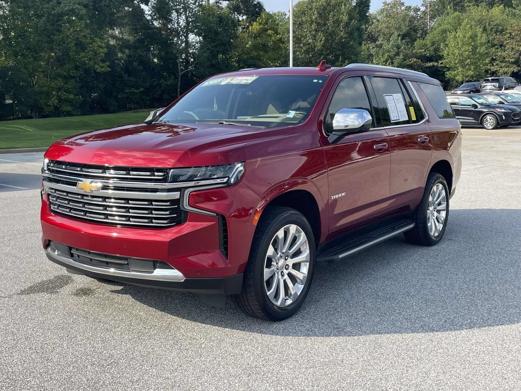 Used 2021 Chevrolet Tahoe Premier w/ Premium Package AWD/4WD image 3