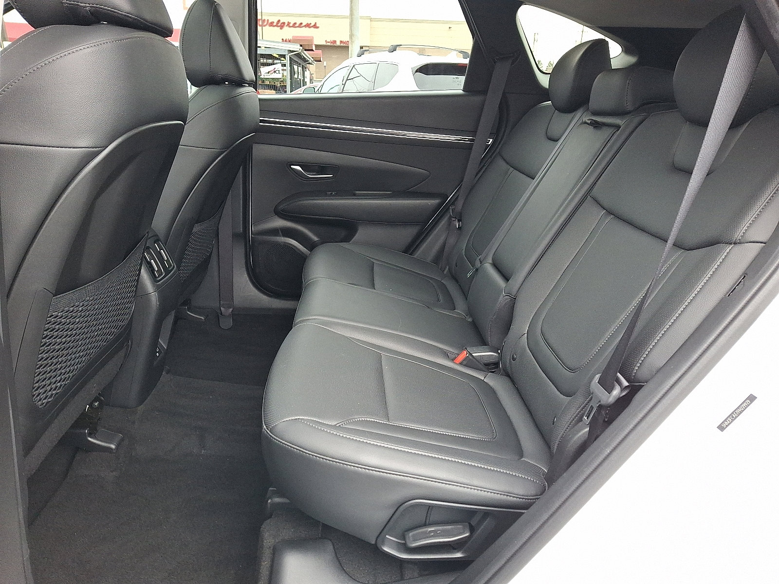 Used 2023 Hyundai Tucson SEL w/ Convenience Package image 11