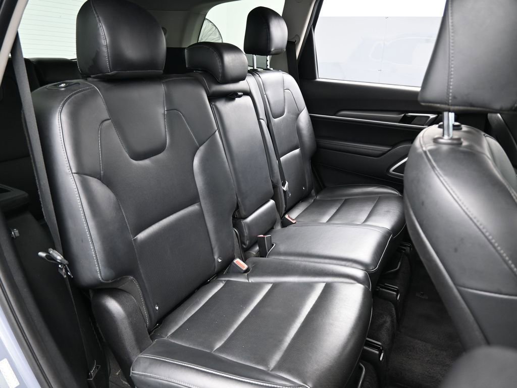 Used 2021 Kia Telluride LX image 44