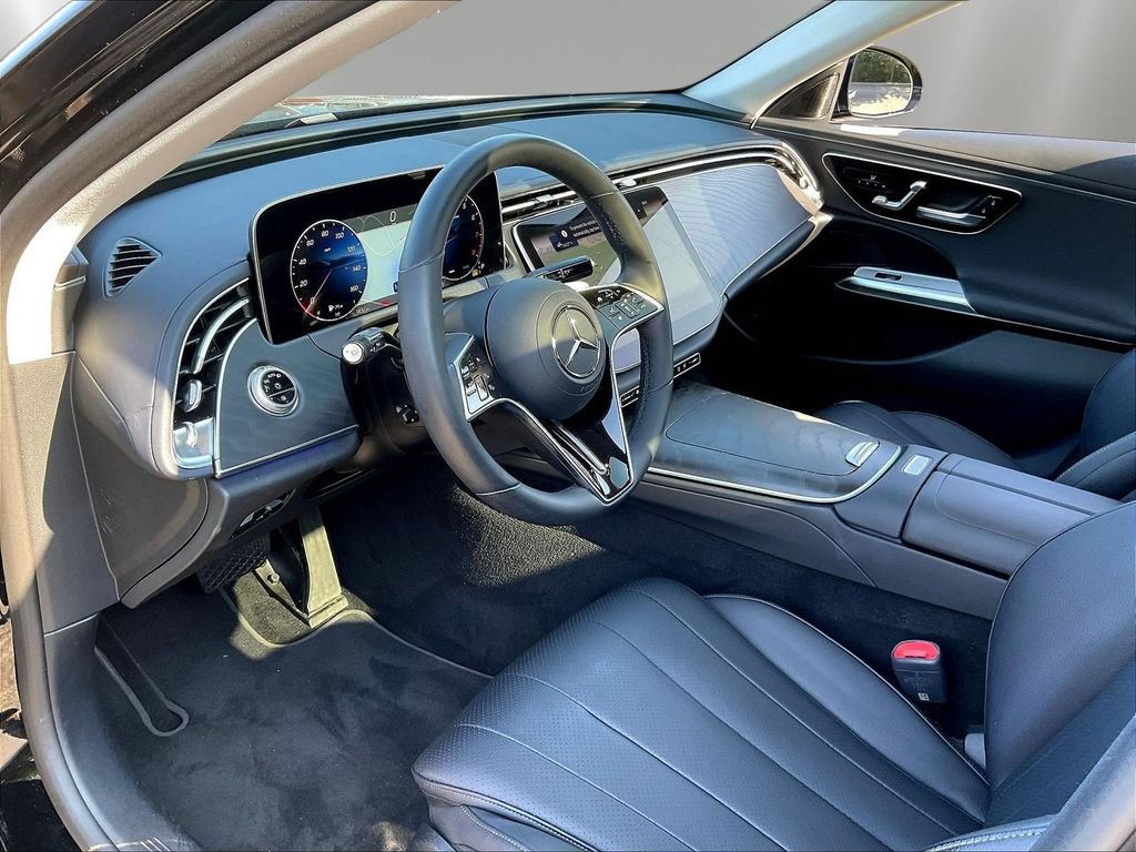 Used 2024 Mercedes-Benz E 350 4MATIC Sedan image 19