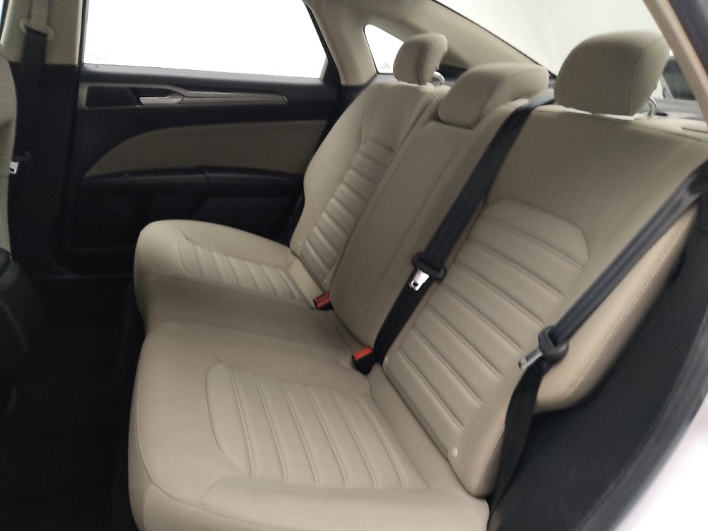 Used 2018 Ford Fusion S image 18