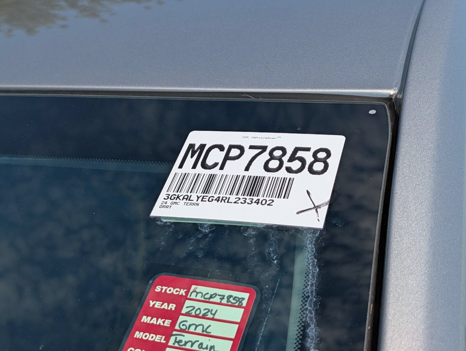 Used 2024 GMC Terrain AT4 w/ LPO, Floor Liner Package AWD/4WD image 40
