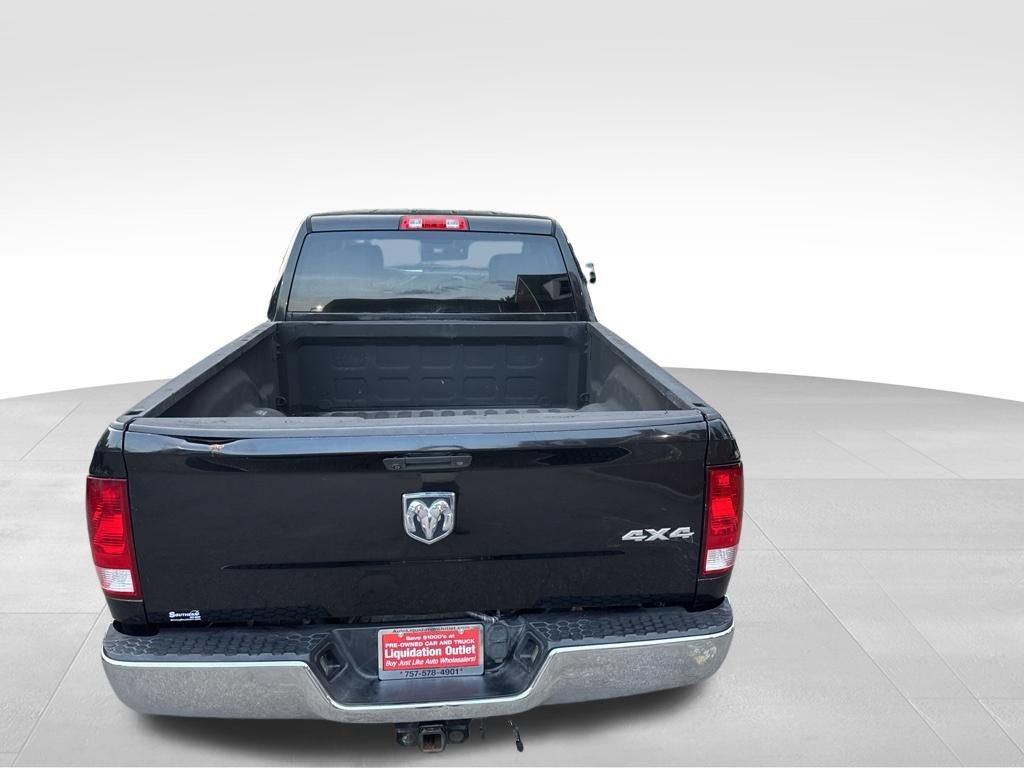 Used 2016 RAM 2500 Tradesman w/ Chrome Appearance Group AWD/4WD image 5