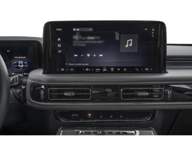 Used 2025 Lincoln Aviator Reserve w/ Equipment Group 201A AWD/4WD image 9