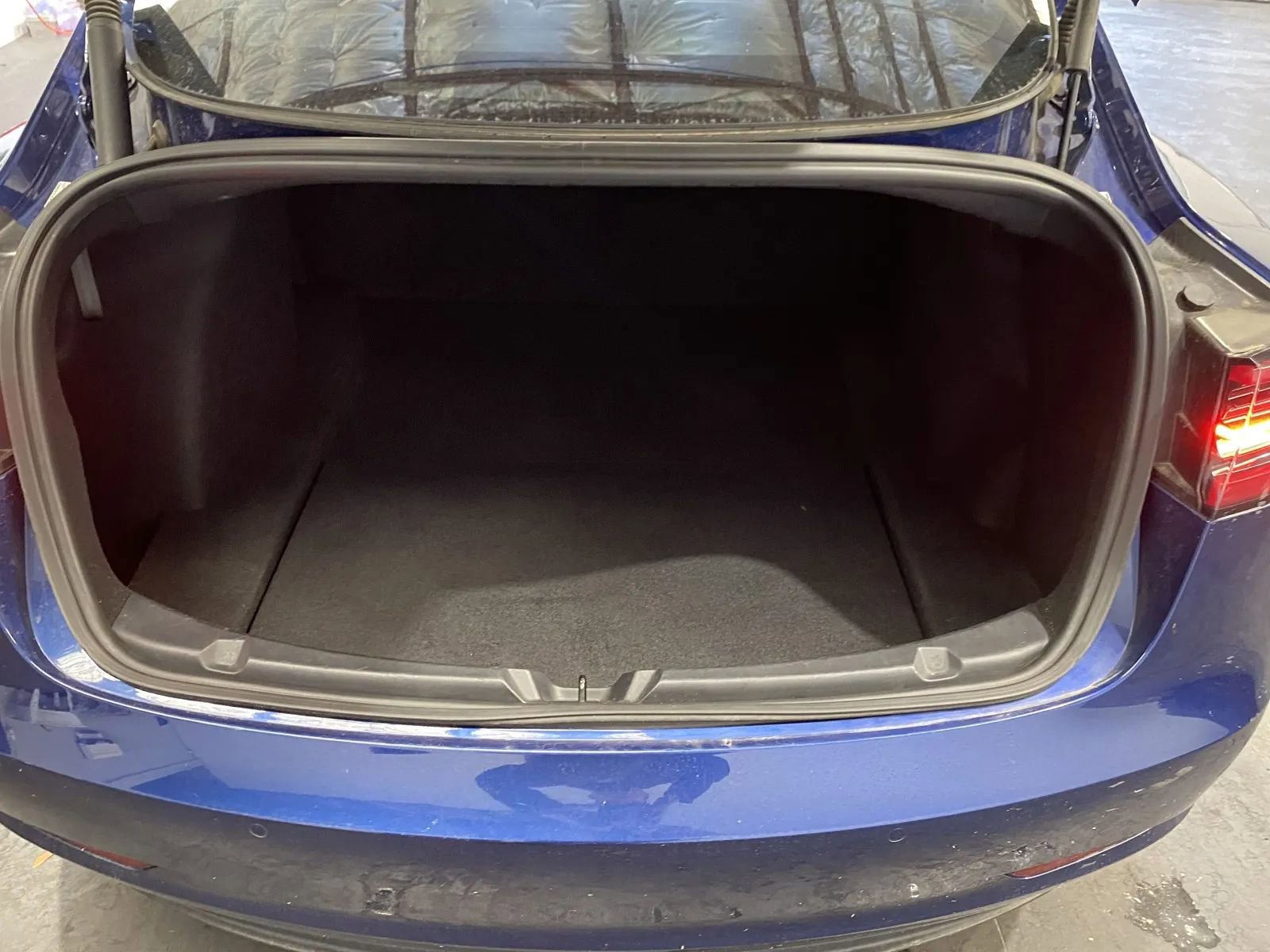 Used 2021 Tesla Model 3 Standard Range Plus RWD image 8