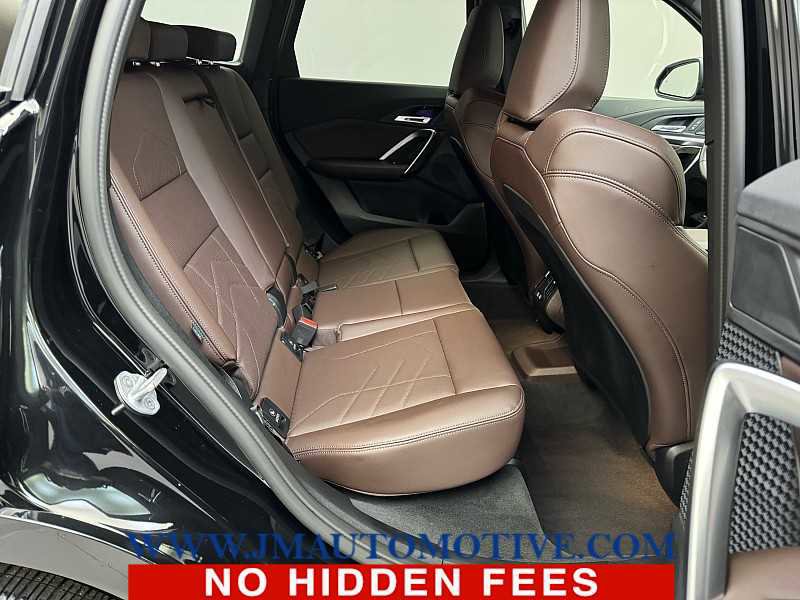 Used 2025 BMW X1 xDrive28i AWD/4WD image 18