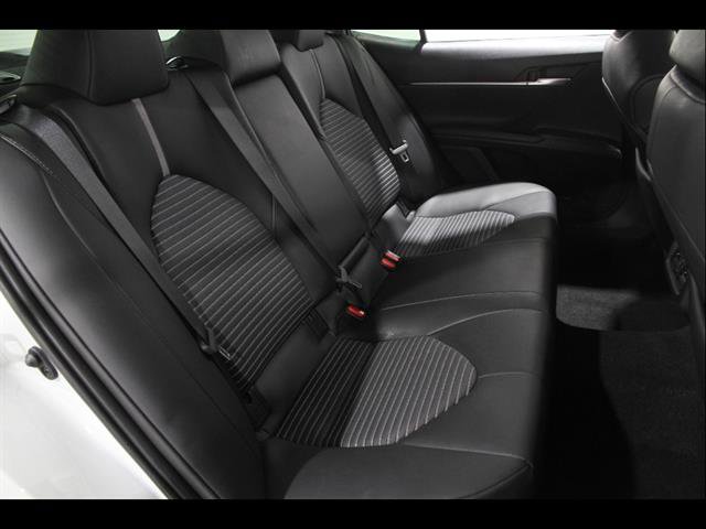 Used 2023 Toyota Camry SE w/ Audio Upgrade Package FWD image 16