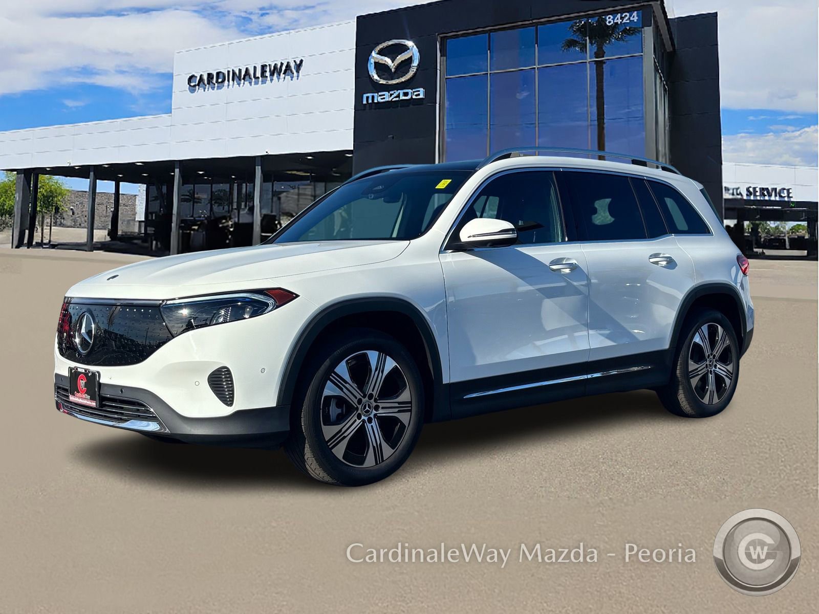 Used 2024 Mercedes-Benz EQB 300 300 image 2