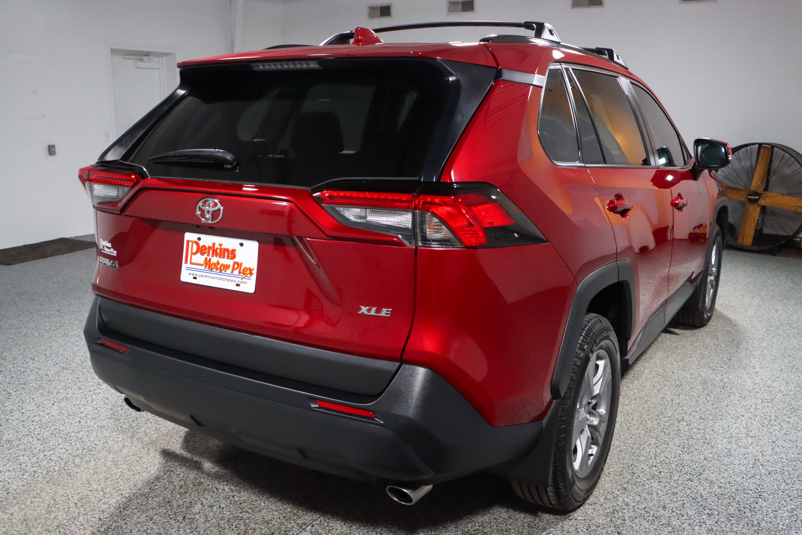 Used 2023 Toyota RAV4 XLE image 7