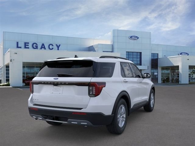 New 2026 Ford Explorer Active w/ Active Comfort Package RWD image 8