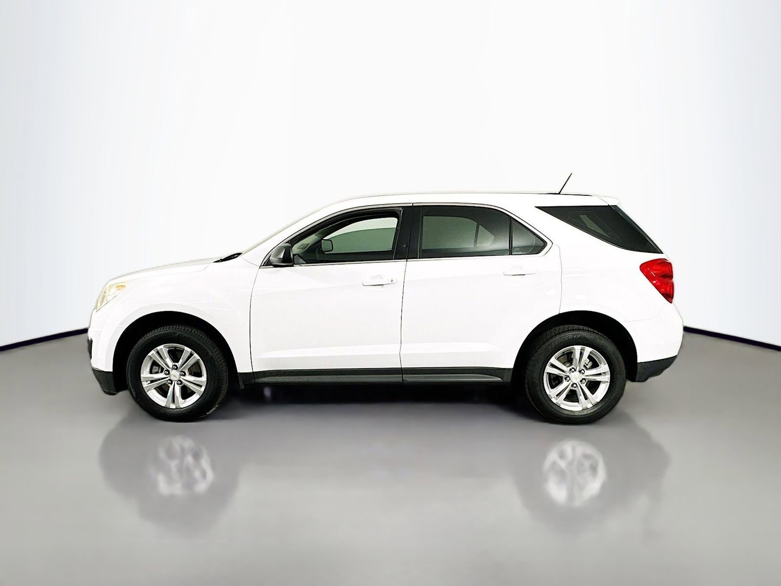 Used 2015 Chevrolet Equinox LS FWD image 5