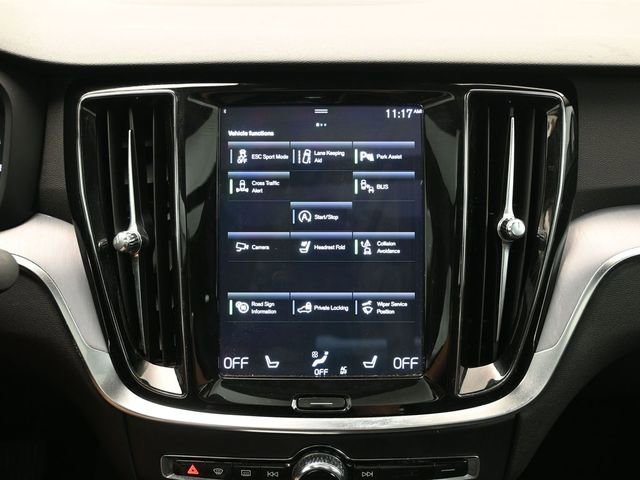 Used 2019 Volvo S60 T6 Momentum w/ Premium Package image 19
