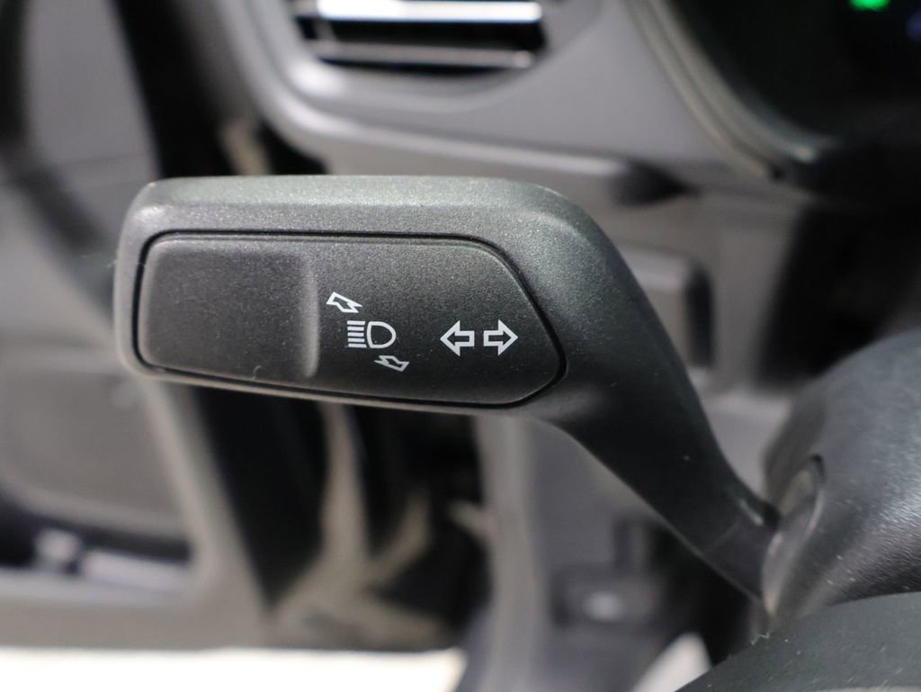 Used 2025 Ford Escape ST-Line image 35