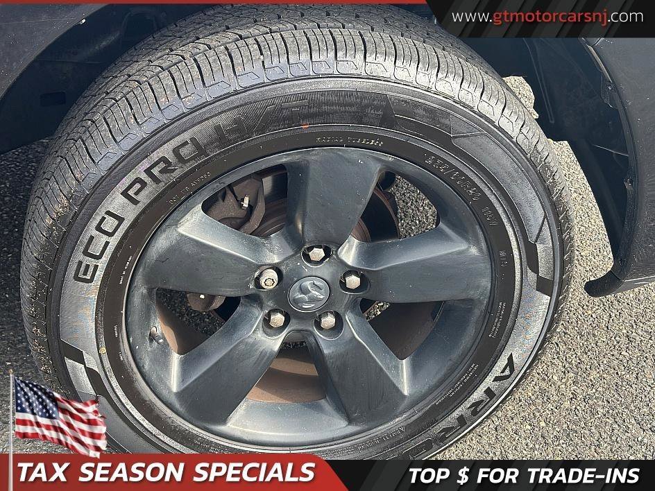 Used 2017 RAM 1500 Express w/ Black Ram 1500 Express Group AWD/4WD image 10