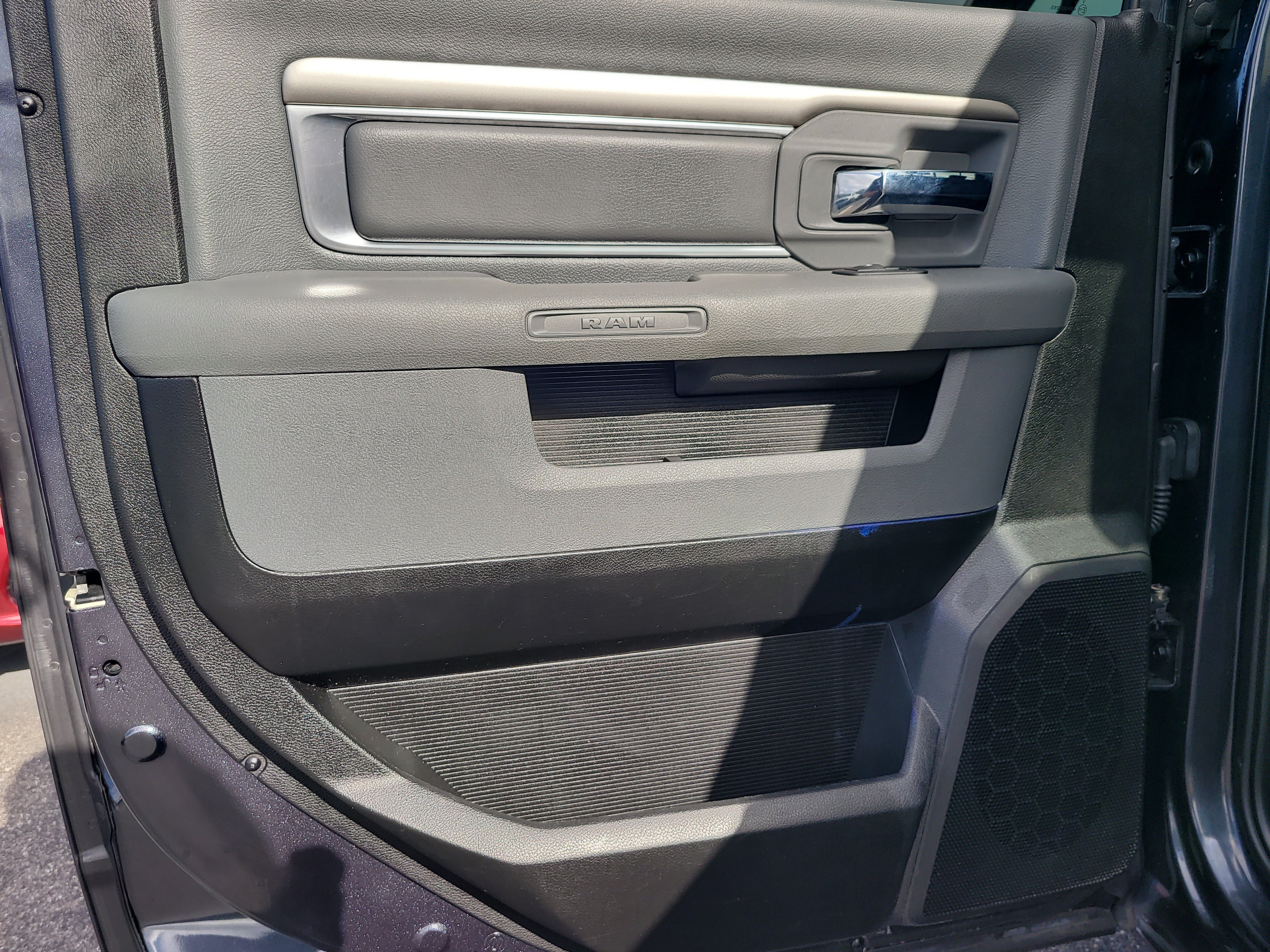 Used 2019 RAM 1500 Lone Star RWD image 11