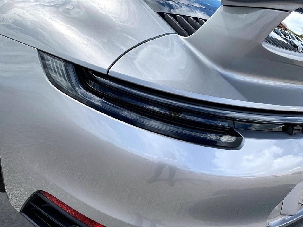 Certified 2024 Porsche 911 Carrera GTS RWD image 21