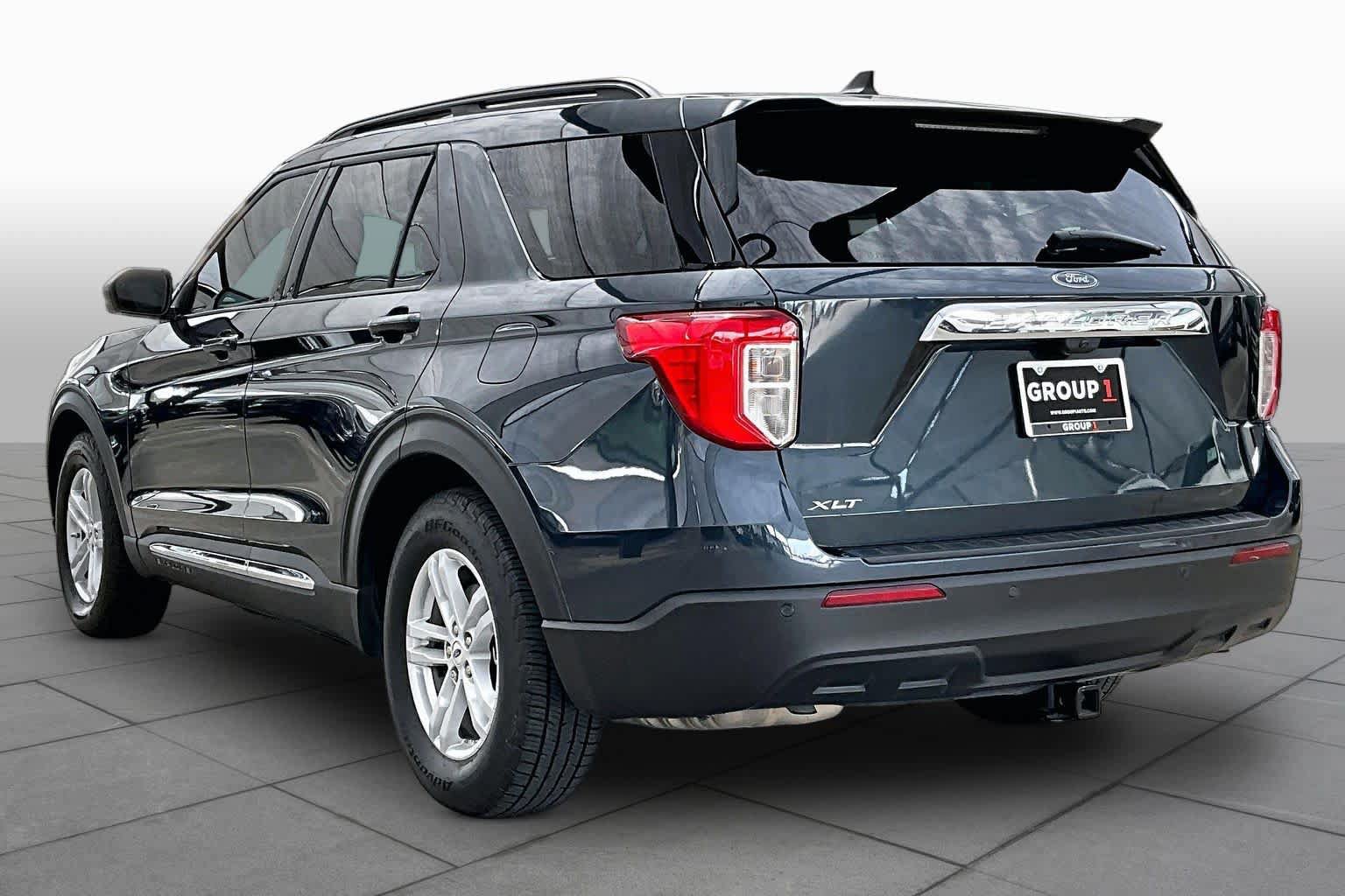 Used 2023 Ford Explorer XLT RWD image 11