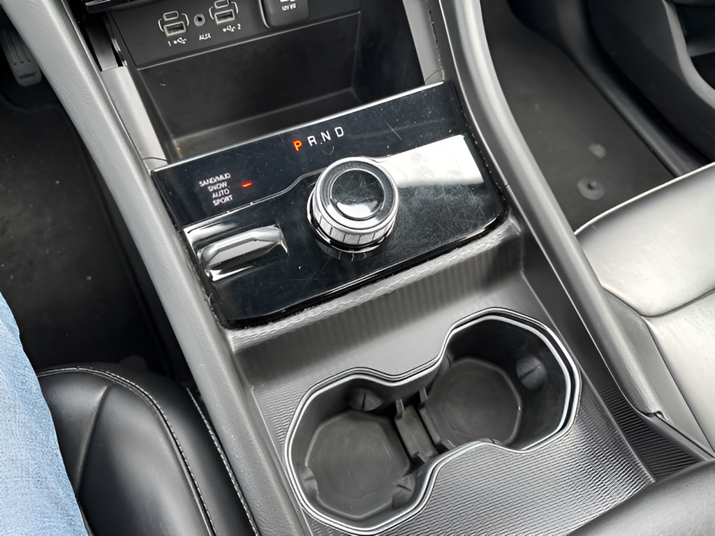 Used 2024 Jeep Grand Cherokee Limited AWD/4WD image 30