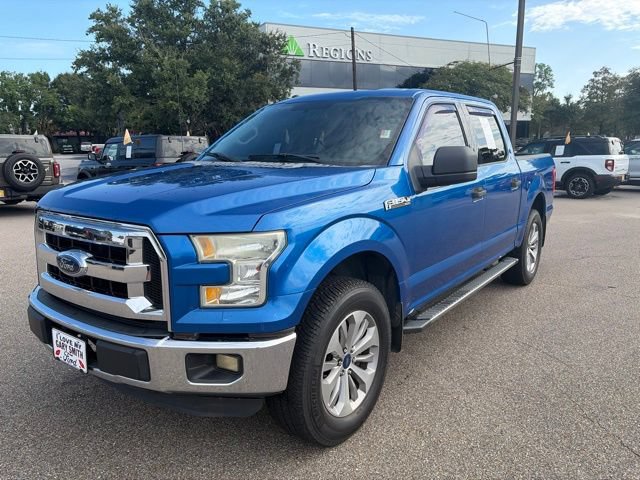 Used 2015 Ford F150 XLT w/ Trailer Tow Package RWD image 4
