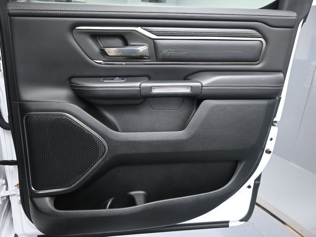 Used 2020 RAM 1500 Limited w/ Body Color Bumper Group image 25