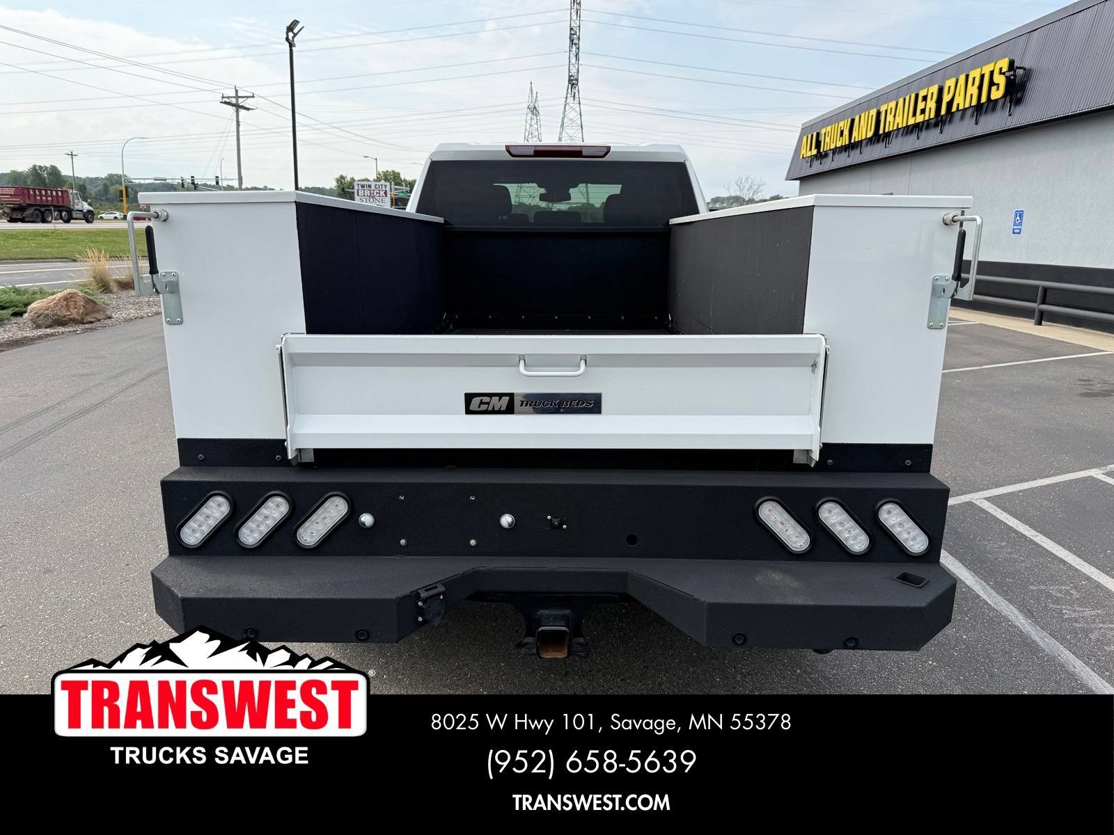 Used 2025 Chevrolet Silverado 2500 Custom w/ Custom Value Package AWD/4WD image 15