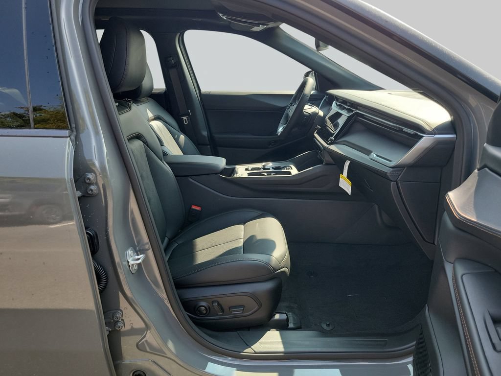 New 2026 Jeep Cherokee Overland AWD/4WD image 38