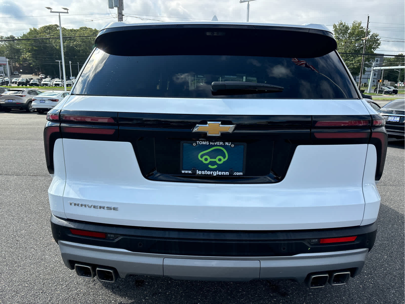 Certified 2026 Chevrolet Traverse LT w/ Driver Confidence Package FWD image 27