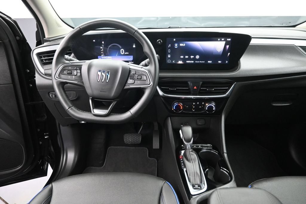 Used 2025 Buick Encore GX Sport Touring FWD image 11