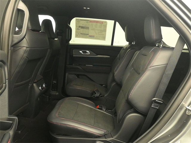 New 2026 Ford Explorer ST image 10