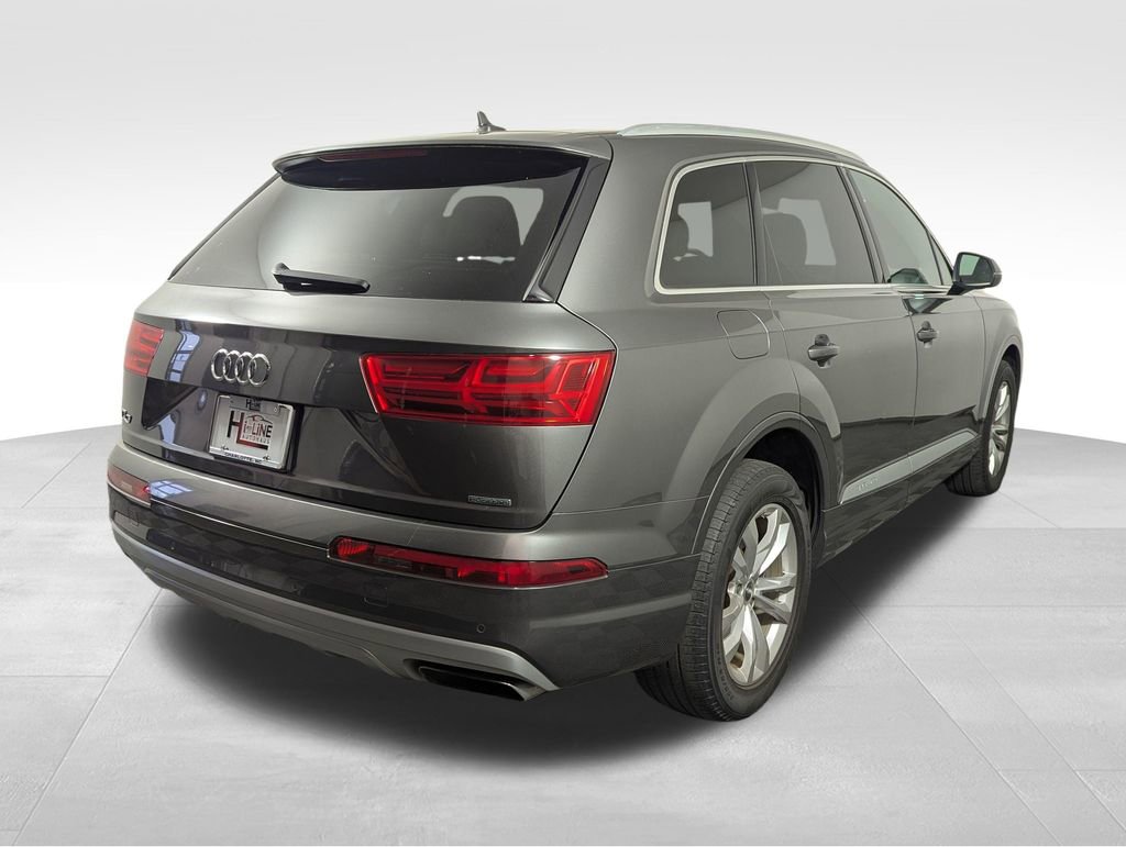 Used 2019 Audi Q7 2.0T Premium AWD/4WD image 27