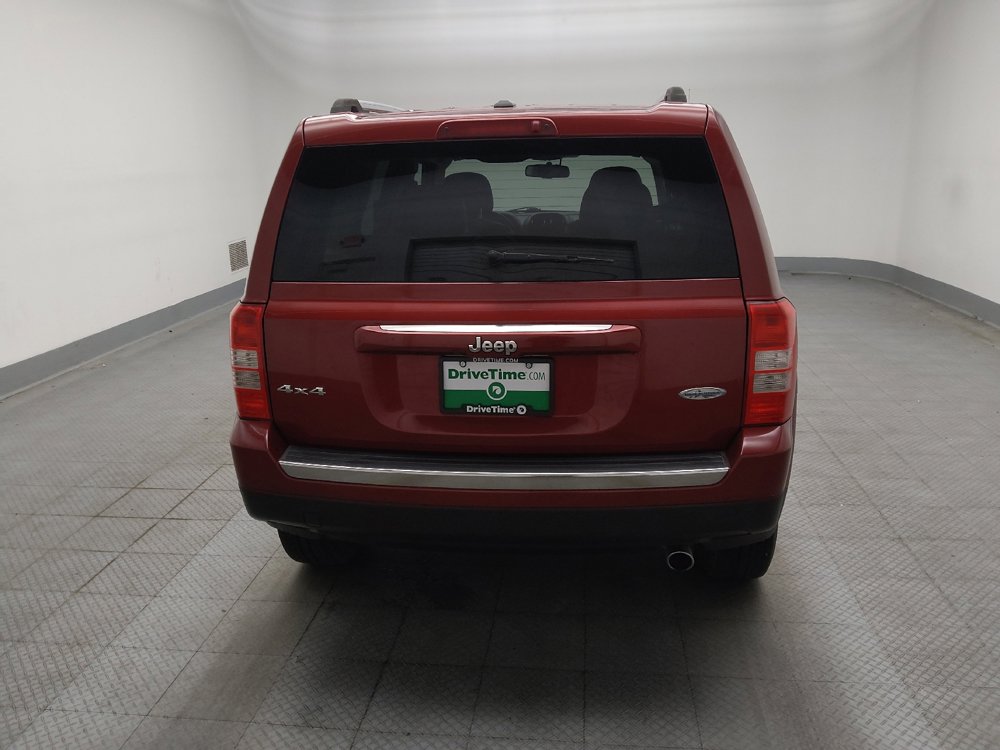 Used 2016 Jeep Patriot High Altitude AWD/4WD image 7