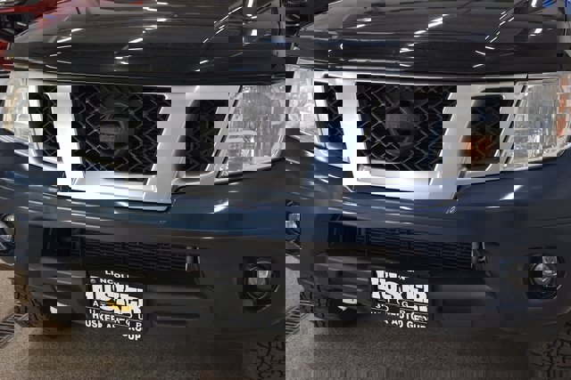 Used 2016 Nissan Frontier Desert Runner image 16