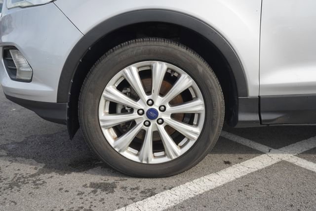 Used 2017 Ford Escape Titanium image 10