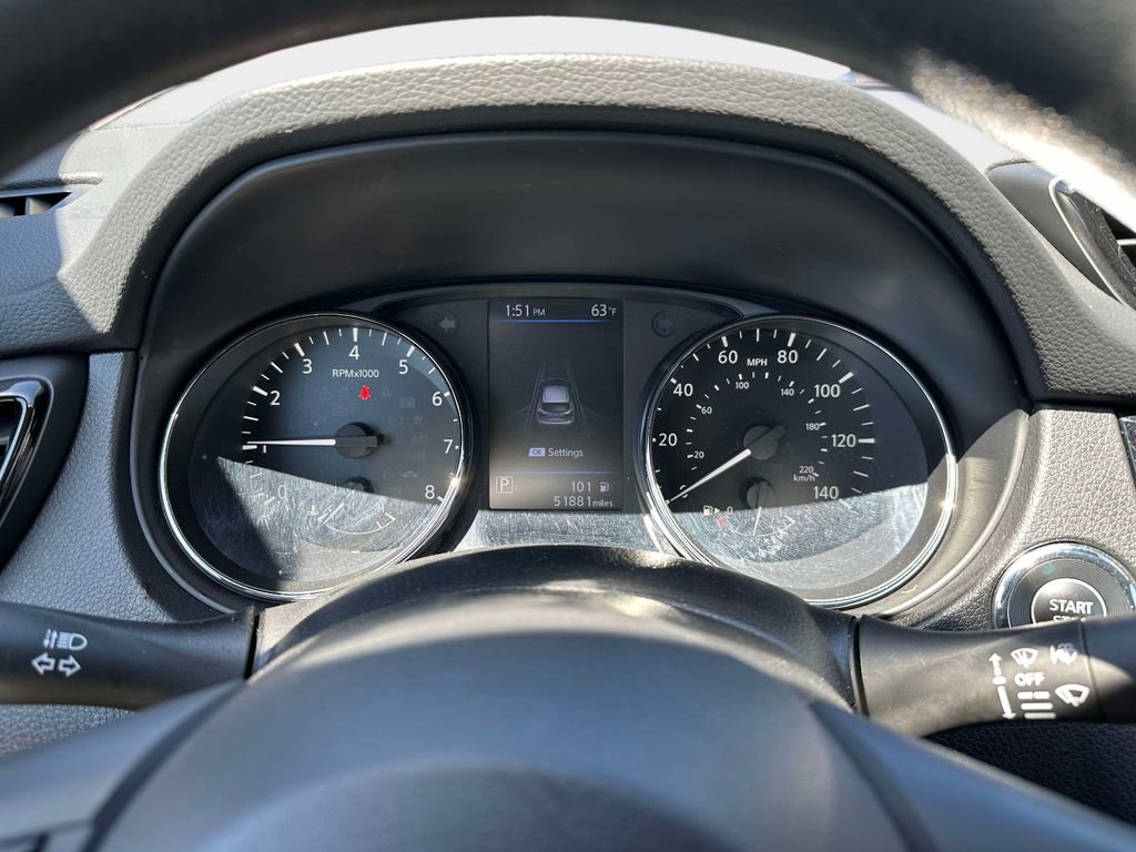 Used 2020 Nissan Rogue Sport SV AWD/4WD image 24
