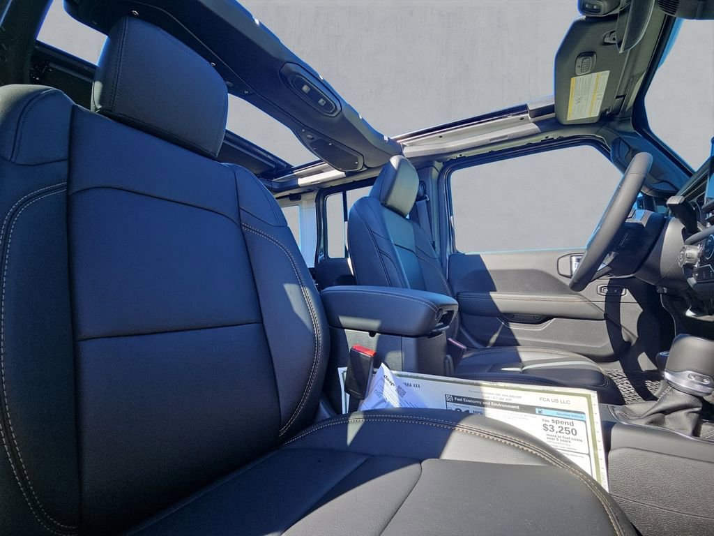 New 2026 Jeep Wrangler Sahara image 30