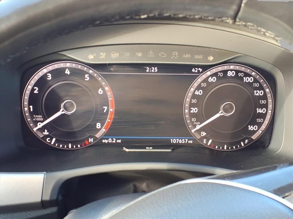 Used 2019 Volkswagen Atlas SEL image 32