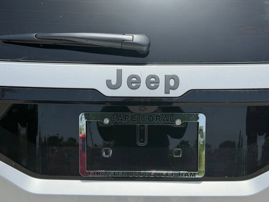 New 2026 Jeep Cherokee Overland AWD/4WD image 34
