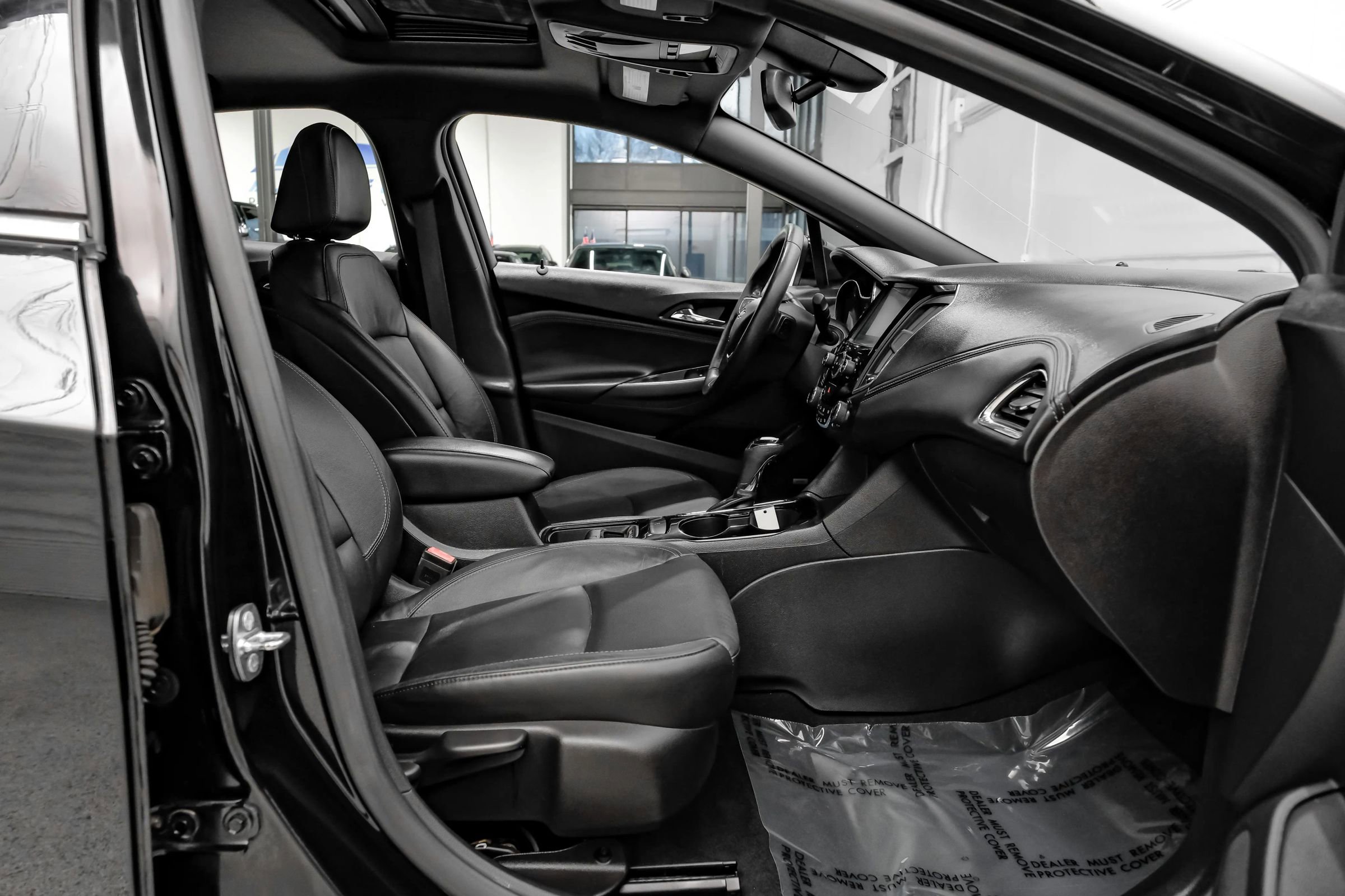 Used 2016 Chevrolet Cruze Premier image 35