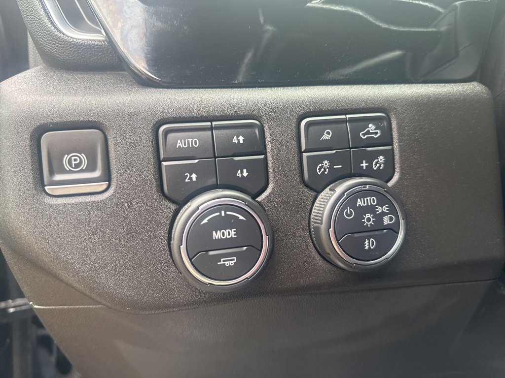 Used 2024 Chevrolet Silverado 2500 LT w/ Midnight Edition image 22