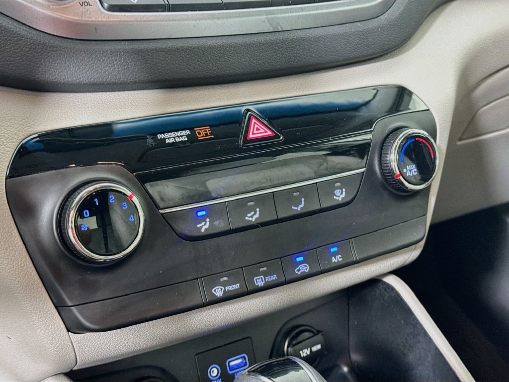 Used 2018 Hyundai Tucson SE FWD image 15
