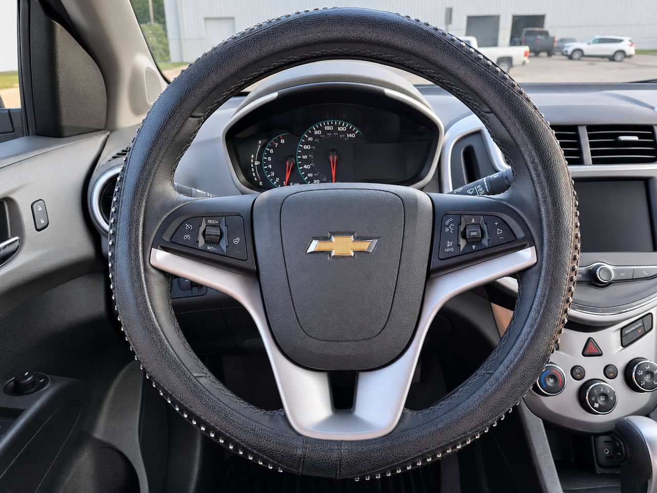 Certified 2019 Chevrolet Sonic LT w/ Convenience Package FWD image 26