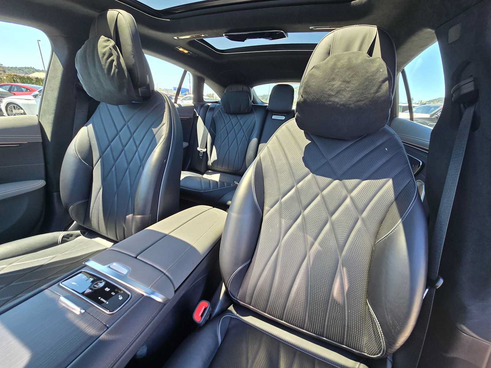 Used 2023 Mercedes-Benz EQS 580 4MATIC Sedan image 22
