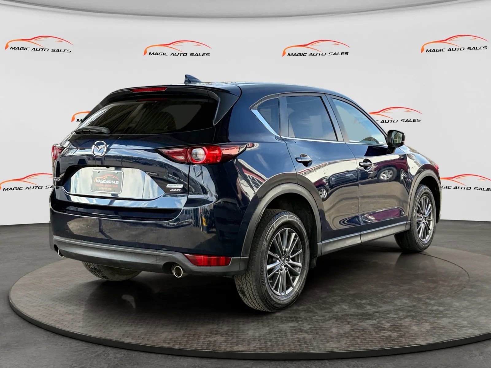 Used 2019 MAZDA CX-5 Touring image 8