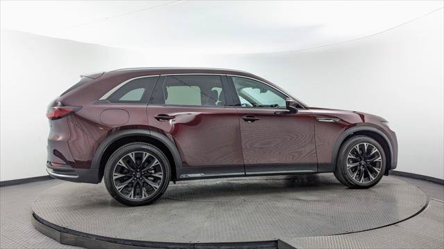 Used 2024 MAZDA CX-90 Plug-In Hybrid w/ Premium Pkg AWD/4WD image 9