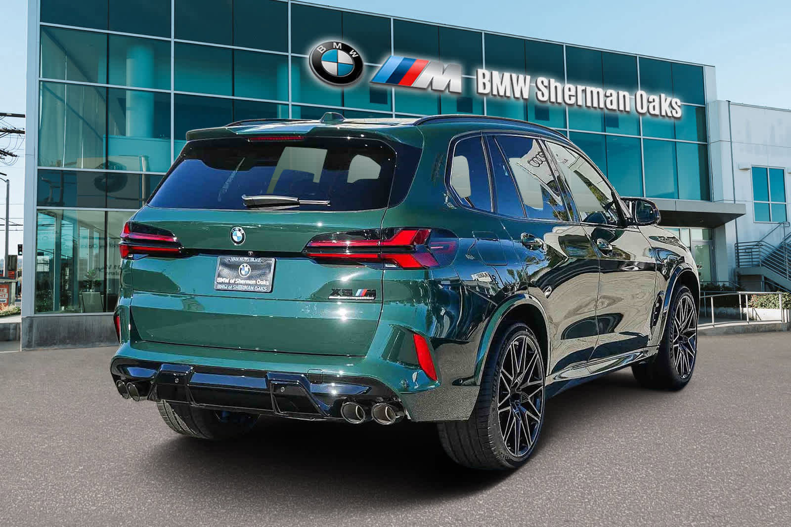 New 2026 BMW X5 M Competition w/ Executive Package image 3