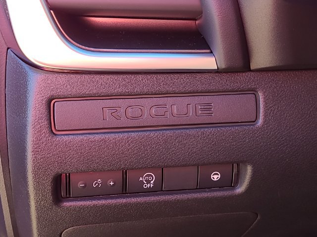 New 2027 Nissan Rogue SV w/ Cold Weather Package AWD/4WD image 14