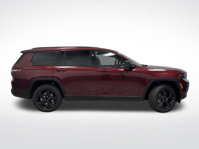 New 2025 Jeep Grand Cherokee L Limited w/ Black Appearance Package image 2